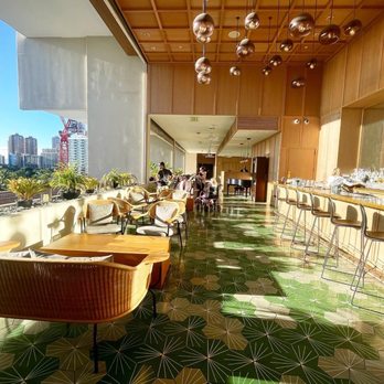 Solera - Lounges Near Me - Honolulu, Hawaii