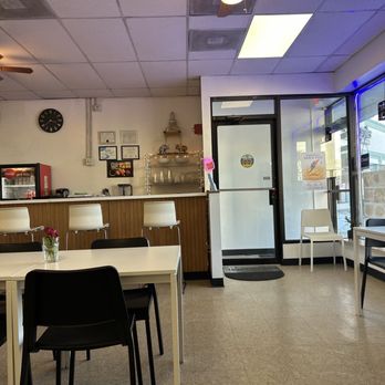 ASIANO Thai & Sushi Bar - Inside - Thai Near Me - Riverside, Illinois ASIANO Thai & Sushi Bar - Inside - Thai Near Me - Riverside, Illinois