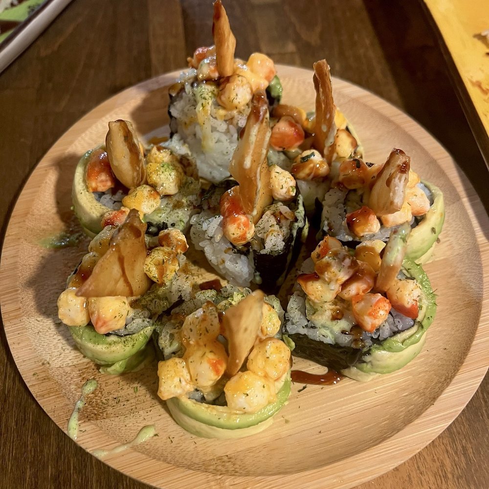 Tama Sushi - Dragon Dynamite Roll - Sushi Bars Near Me - Huntington Beach, California