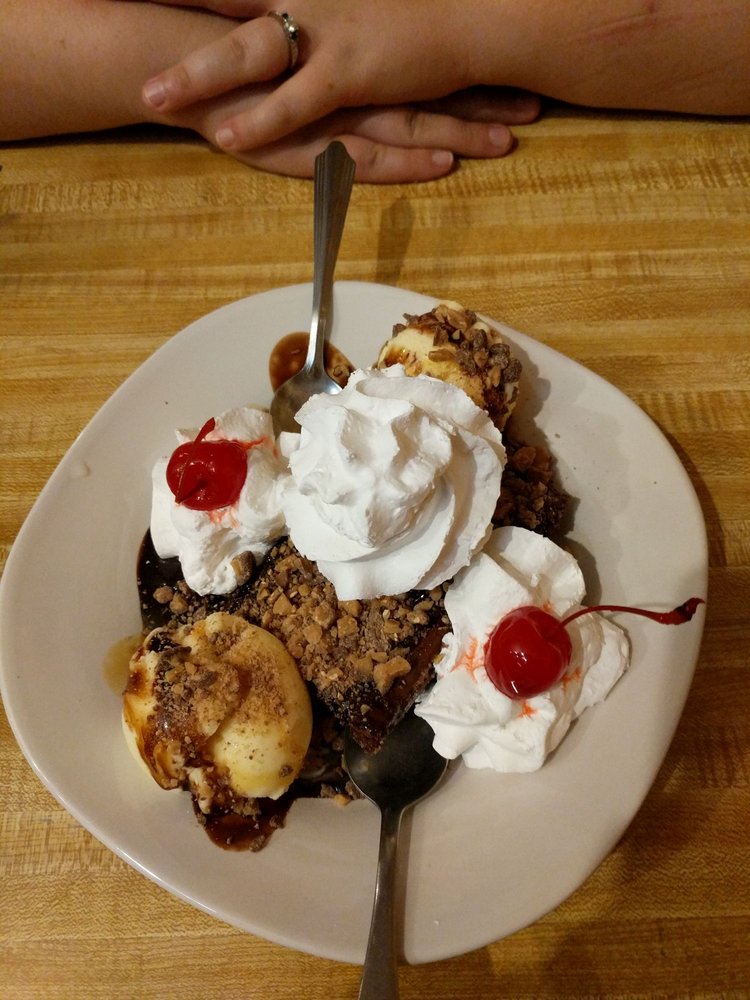 Out of Place Restaurant, Garrison Roadtrippers