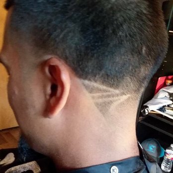 Eddie's Barber Shop - Barbers Near Me - Spring, Texas