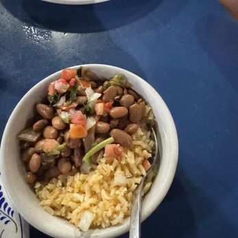 La Gloria - This is a bowl of depression. Beans and rice - Mexican Near Me - San Antonio, Texas