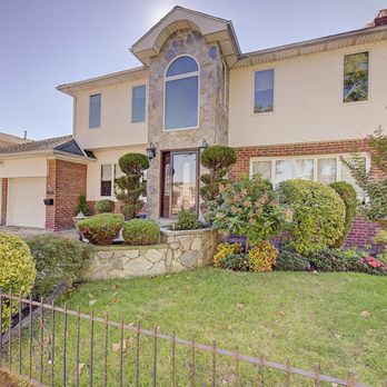 Tim Ho Group - Keller Williams Realty Landmark - Real Estate Agents Near Me - Flushing, New York