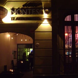 Código Montesco Teatro Restó - La fachada