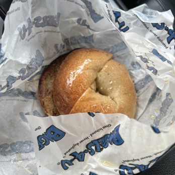 Bagels-4-U - It's supposed to be an everything bagel  and as you can see it's missing everything!! SMH ‍ - Bagels Near Me - Raritan, New Jersey