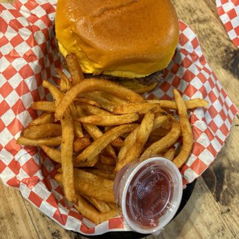 Little Matt's - Blue Cheese Burger - Burgers Near Me - Houston, Texas Little Matt's - Blue Cheese Burger - Burgers Near Me - Houston, Texas
