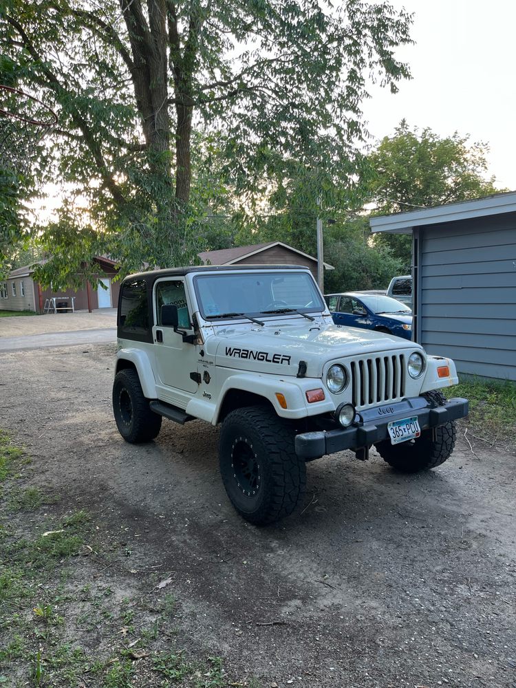 BARON AUTO DETAILING Bemidji, Minnesota Auto Detailing Phone