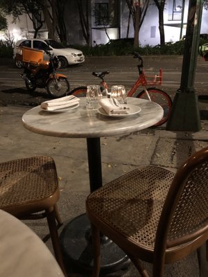 Cafe Milou by null