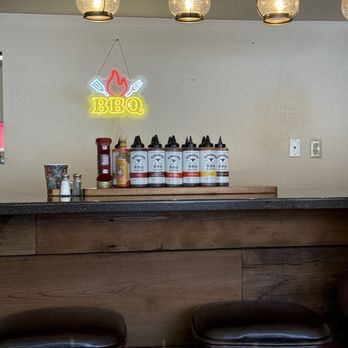Loco's Motive Chew Chew BBQ - Bar Seating - Barbeque Near Me - Snelling, California Loco's Motive Chew Chew BBQ - Bar Seating - Barbeque Near Me - Snelling, California