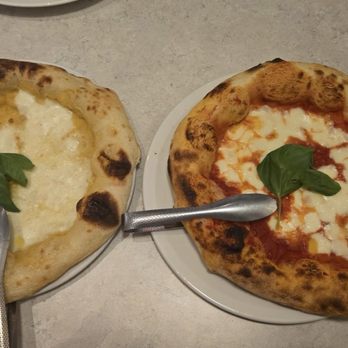 Piccolo Buco - Wine Bars Near Me - Schaumburg, Illinois