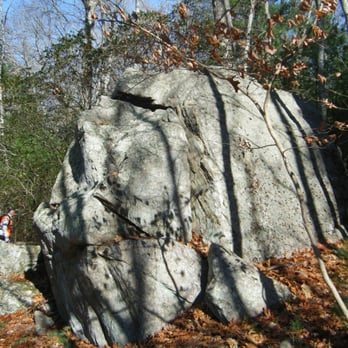 The Flintlock Trail - I like big rocks - Hiking Near Me - Bethesda, Maryland The Flintlock Trail - I like big rocks - Hiking Near Me - Bethesda, Maryland