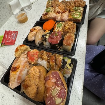 FOB Sushi Bar - Sushi Bars Near Me - Seattle, Washington