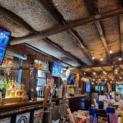 Draft House Bar and Grille