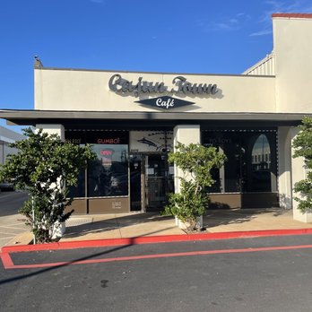 Cajun Town Cafe - Cajun/Creole Near Me - Houston, Texas