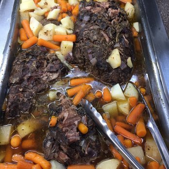 Veranda Cafe - Home Style Pot Roast - Cafeteria Near Me - Marshall, Texas