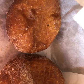 Leonard's Bakery - Bakeries Near Me - Honolulu, Hawaii Leonard's Bakery - Bakeries Near Me - Honolulu, Hawaii