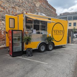 Yeyo's Mexican Grill-Food Truck - Truck