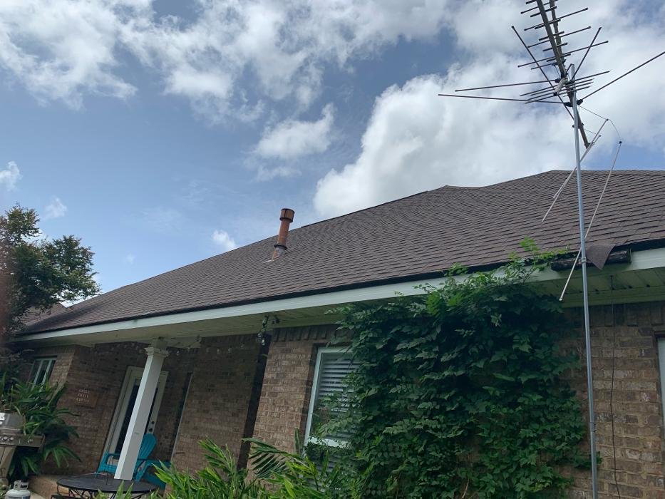 Slide of Roofs Unlimited