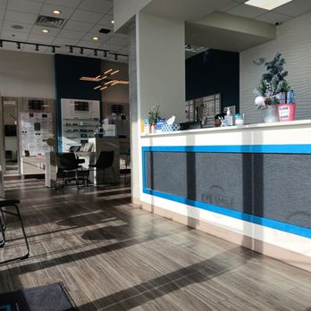 アイケア salon Office Tour - Eye Smile Optometry & Dental Care Clinic