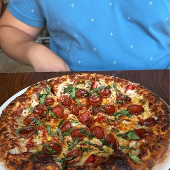 The Daily Kitchen & Bar - Pizza - New American Near Me - Richmond, Virginia