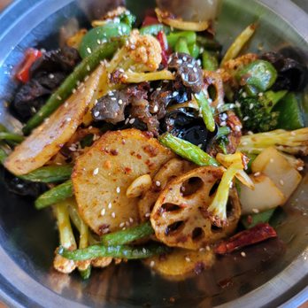 Trendy Vegan - Vegetable in dry pot - Vegan Near Me - Houston, Texas Trendy Vegan - Vegetable in dry pot - Vegan Near Me - Houston, Texas