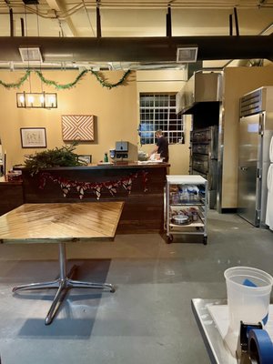 Pizza Bones RVA / FriendBar by null