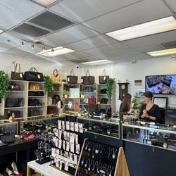 Glendale Jewelry & Loan - More bags and jewelry