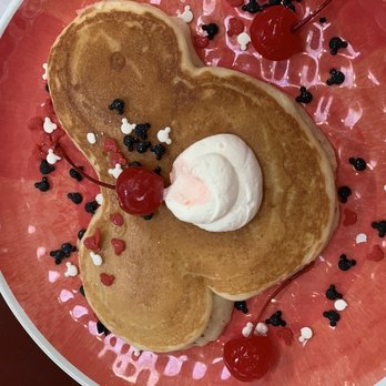 Chef Mickey's - Celebration Mickey pancake - American Near Me - Lake Buena Vista, Florida Chef Mickey's - Celebration Mickey pancake - American Near Me - Lake Buena Vista, Florida