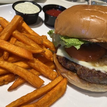 Urban Kitchen - Hamburger - American Near Me - Burlingame, California
