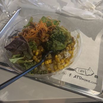 Escape Brewing Company - A fried chicken bowl from ATO - Breweries Near Me - Trinity, Florida Escape Brewing Company - A fried chicken bowl from ATO - Breweries Near Me - Trinity, Florida