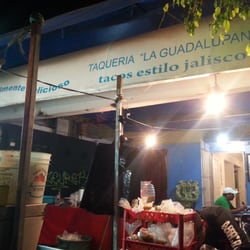 Tacos la Guadalupana - La fachada