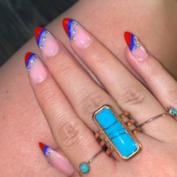 Le Nails
