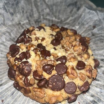 Gideon's Bakehouse - Banana Bread Chocolate Chip - Bakeries Near Me - Orlando, Florida