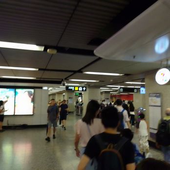 港鐵油麻地站 - Concourse - Public Transportation Near Me - Hong Kong, HK