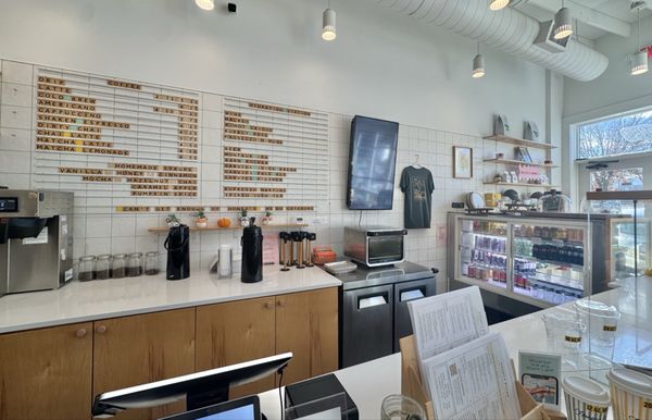 Honey's Bistro by null