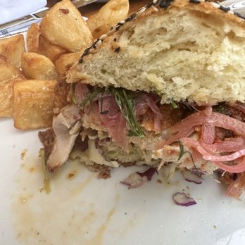peasants FEAST - Spicy chicken sandwich - American Near Me - Solvang, California