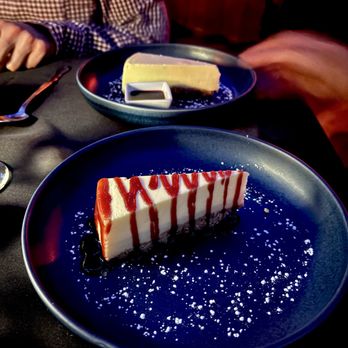 Penumbra - Cheesecake - Wine Bars Near Me - Chicago, Illinois