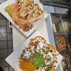 Evarista’s Comal Restaurant - We served tacos and mulitas!
