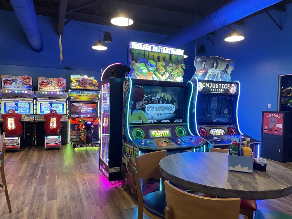 Eddie's Bar & Grill Bay Pines Image