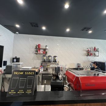 85 Degrees Bakery - Cafe barista - Coffee & Tea Near Me - Corona, California 85 Degrees Bakery - Cafe barista - Coffee & Tea Near Me - Corona, California