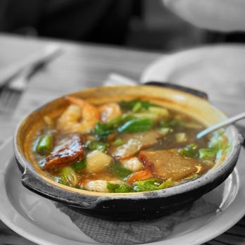 La Petite Camille - Fish Cake Pot @whaevaeats - Vietnamese Near Me - Millbrae, California La Petite Camille - Fish Cake Pot @whaevaeats - Vietnamese Near Me - Millbrae, California