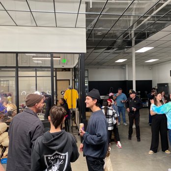 Common Room Roasters - Coffee Roasteries Near Me - Long Beach, California