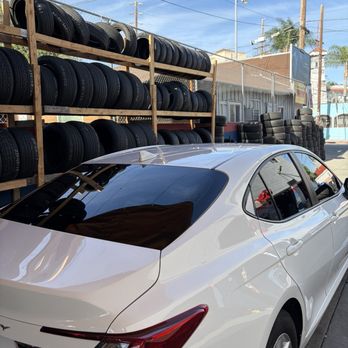 Silver lake tint - 15% rear windshield and rear windows - Home Window Tinting Near Me - Los Angeles, California