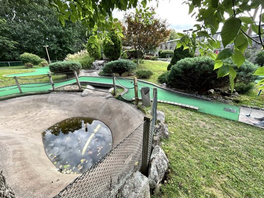 Clubhouse Golf Center & Grille, 1594 Sussex Tpke, Randolph