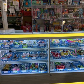 Flippers Variety and Arcade - Arcades Near Me - Grandy, North Carolina