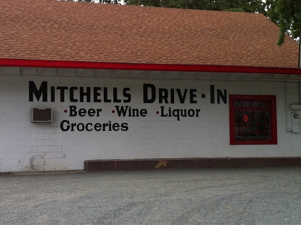 Mitchell's Drive-In Grocery Logo