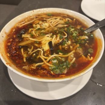 Din Tai Fung - Hot & Sour Soup - Shanghainese Near Me - Costa Mesa, California Din Tai Fung - Hot & Sour Soup - Shanghainese Near Me - Costa Mesa, California