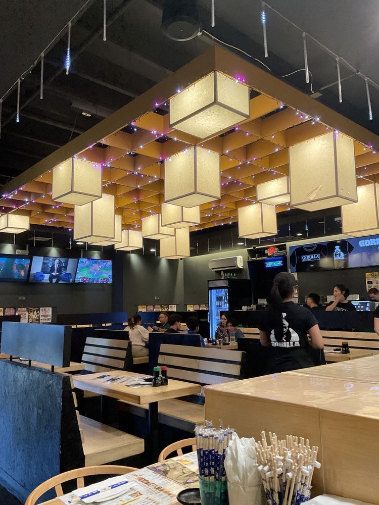 Gorilla Sushi - Photo 3