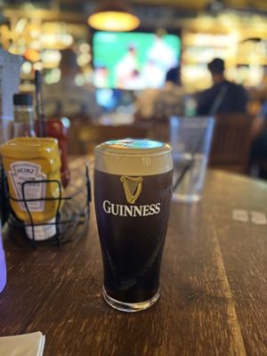 Fibber Magees by null