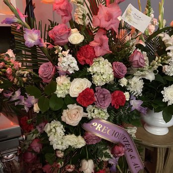 Flowers By Alis - Funeral flowers - Florists Near Me - Modesto, California Flowers By Alis - Funeral flowers - Florists Near Me - Modesto, California